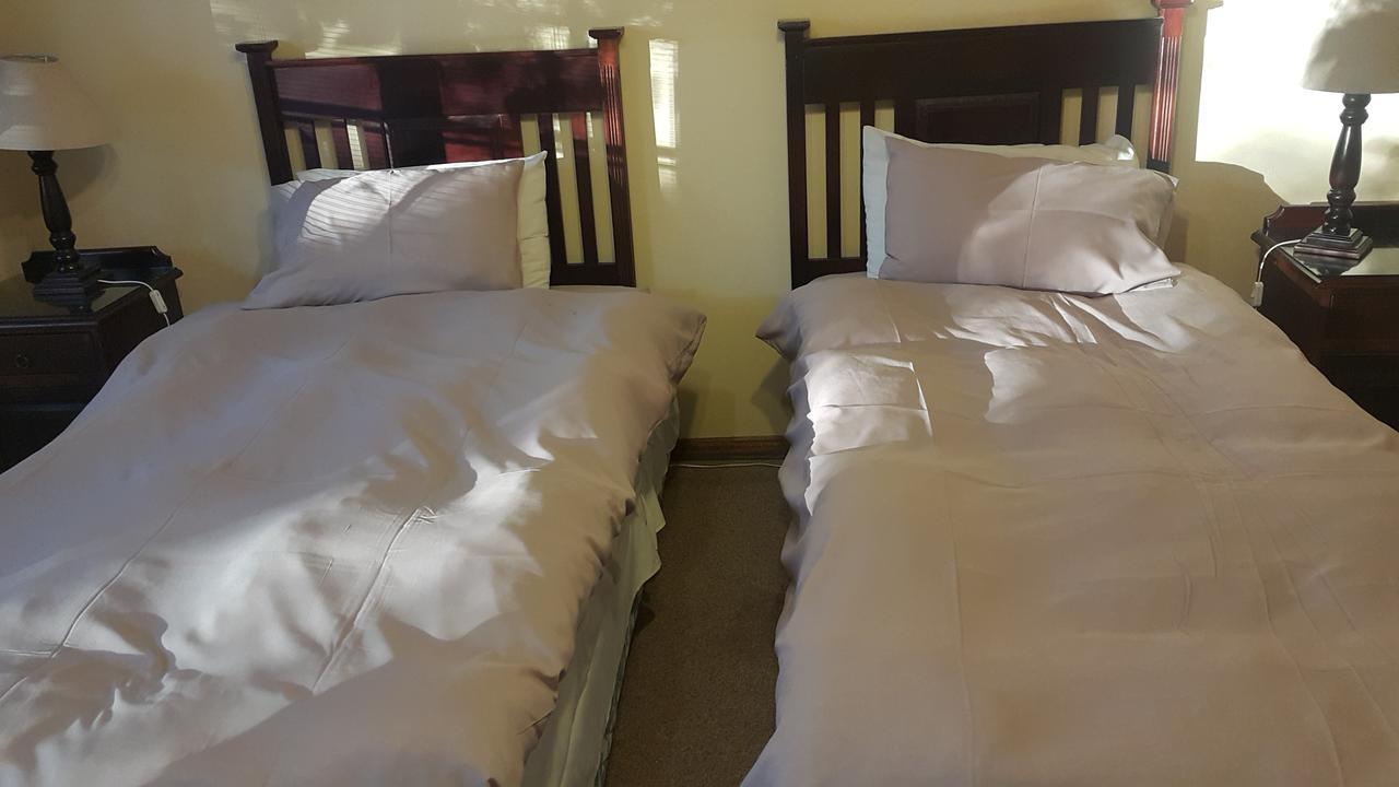 Albatross B&B 베노니 외부 사진